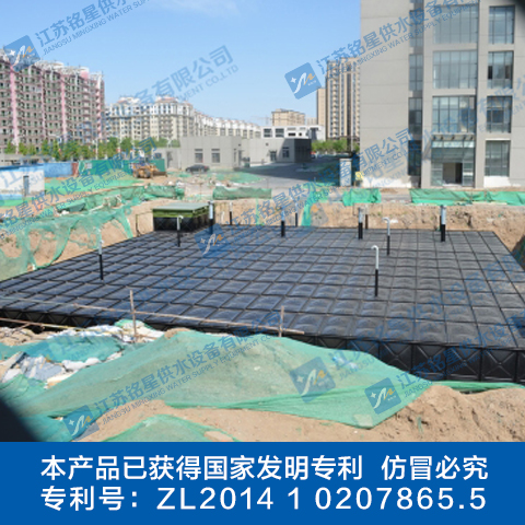 抗浮式增压箱泵一体化给水设备.jpg